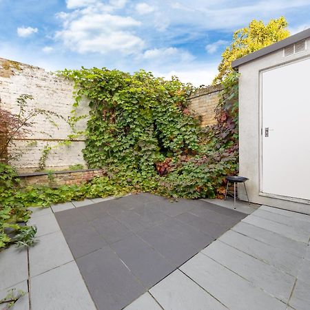 Luxury 4-Bedroom Modern Flat In Central London Steps From Station, Sleeps 9 In Style! エクステリア 写真