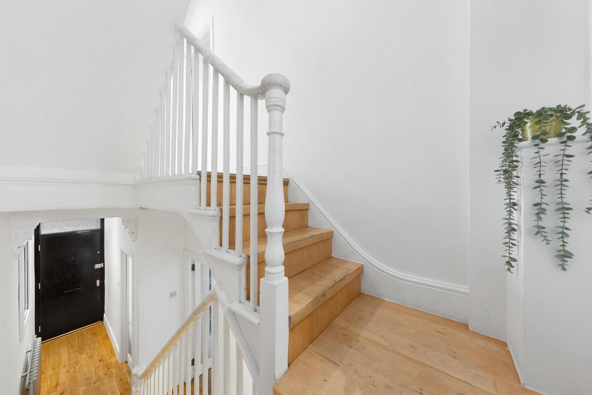 Luxury 4-Bedroom Modern Flat In Central London Steps From Station, Sleeps 9 In Style! エクステリア 写真