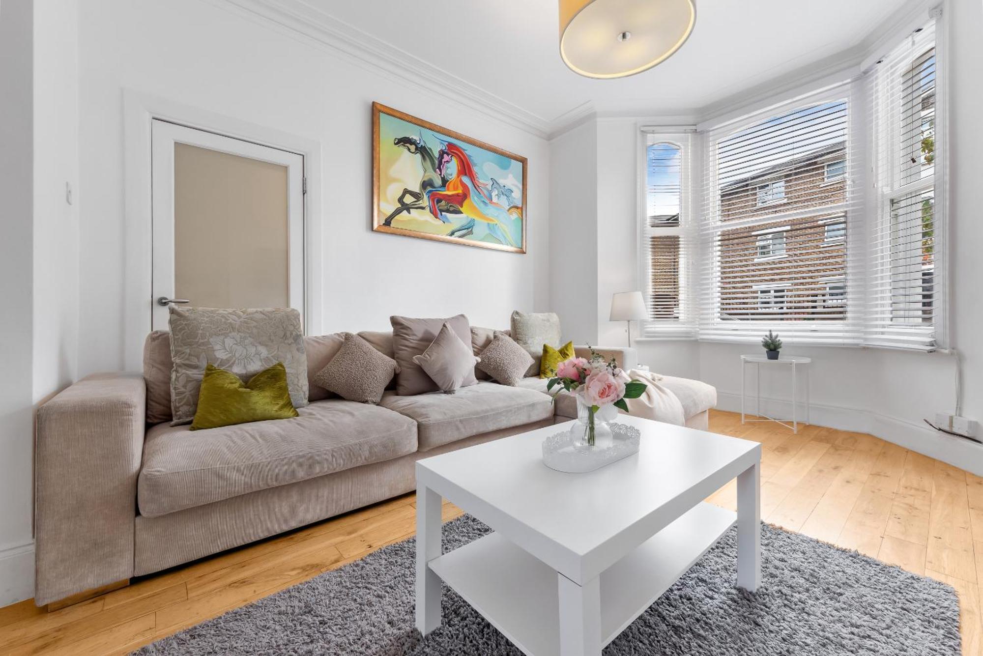 Luxury 4-Bedroom Modern Flat In Central London Steps From Station, Sleeps 9 In Style! エクステリア 写真