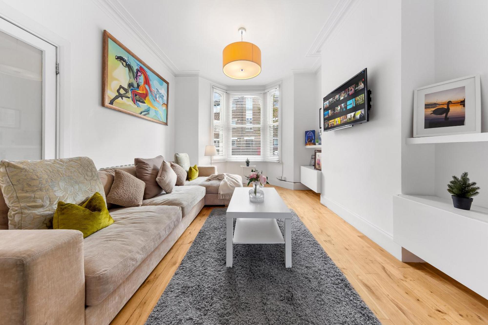Luxury 4-Bedroom Modern Flat In Central London Steps From Station, Sleeps 9 In Style! エクステリア 写真